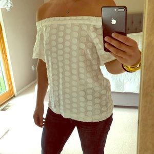 White Off shoulder sleeve blouse